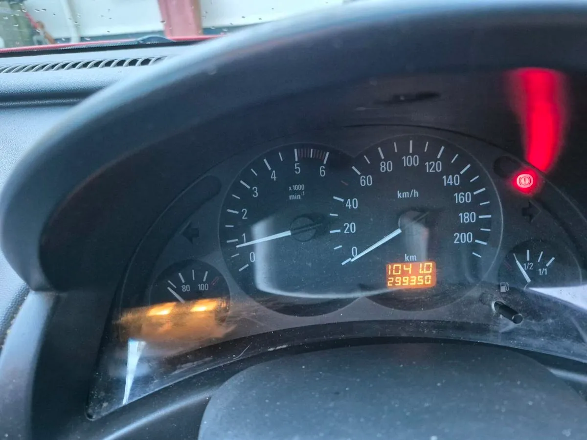 Opel  combo van forsale - Image 4