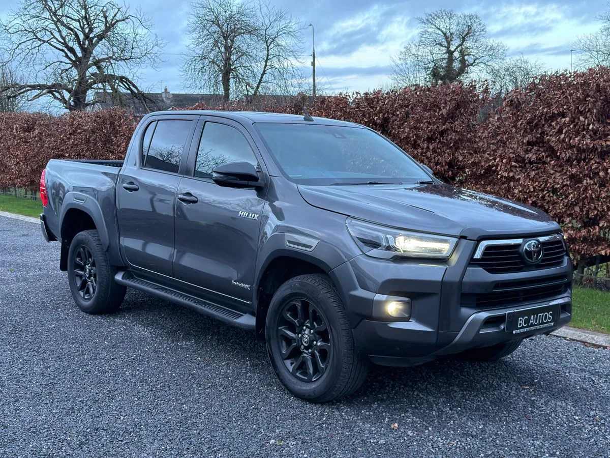2021 Toyota Hilux Invincible X 2.8 Auto 5 Seat N1 - Image 2