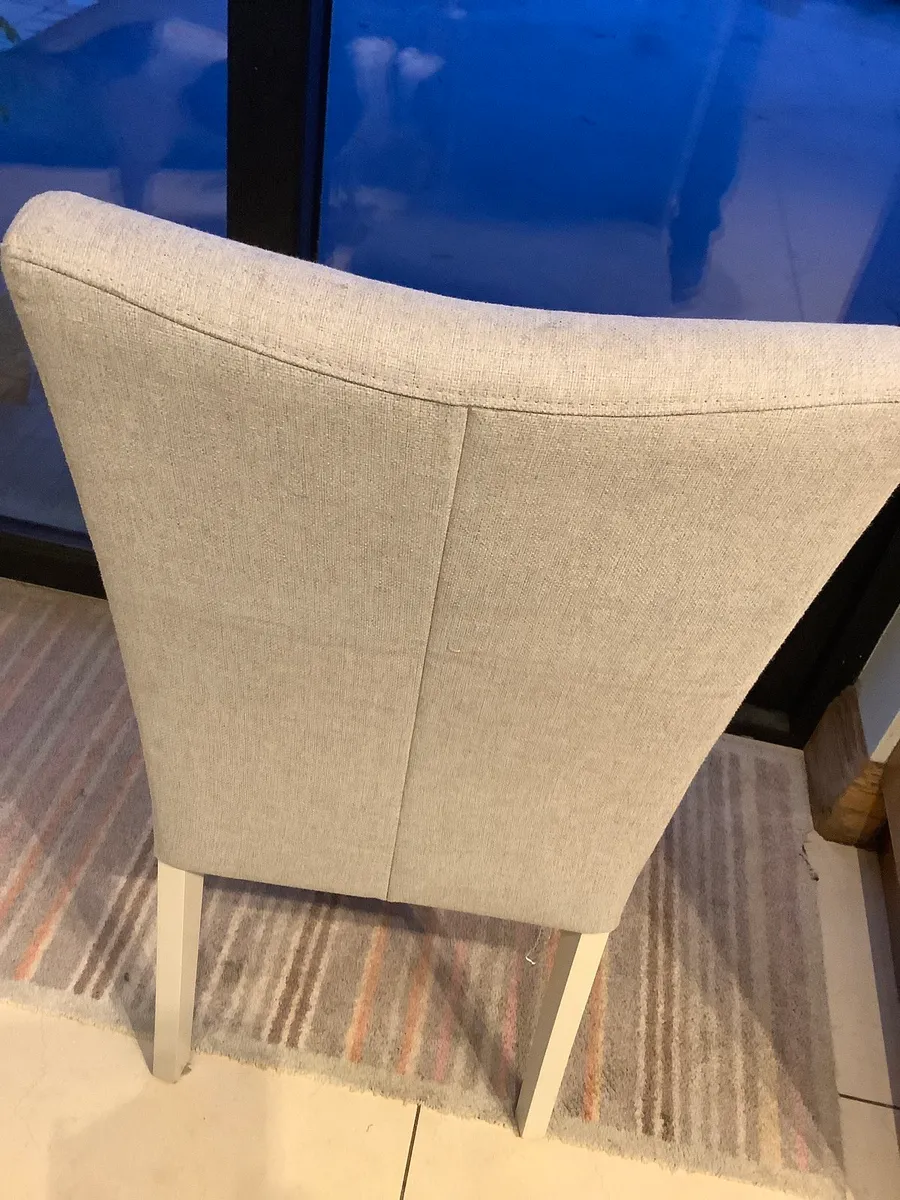 Dining room chairs - Image 3