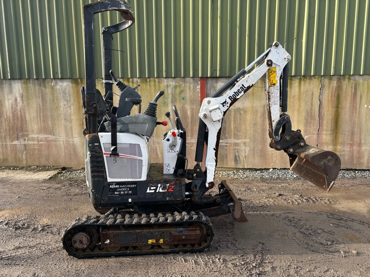Micro digger and tracked dumper - Image 1