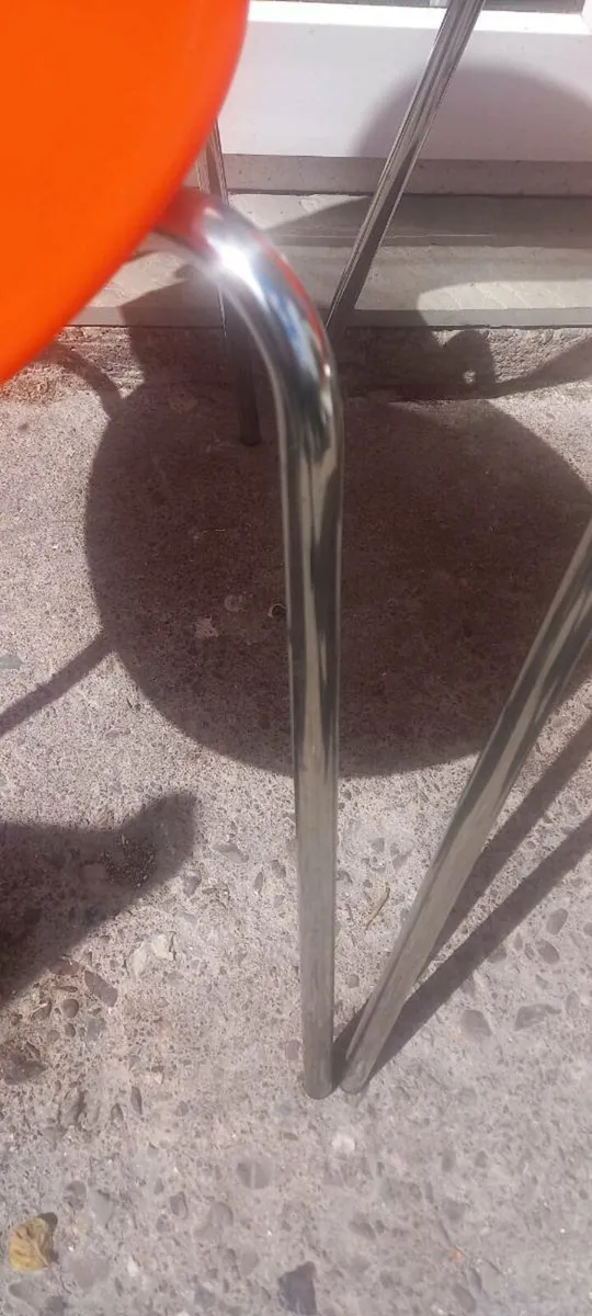 Sienna stackable Orange/Chrome chairs (x4) - Image 4