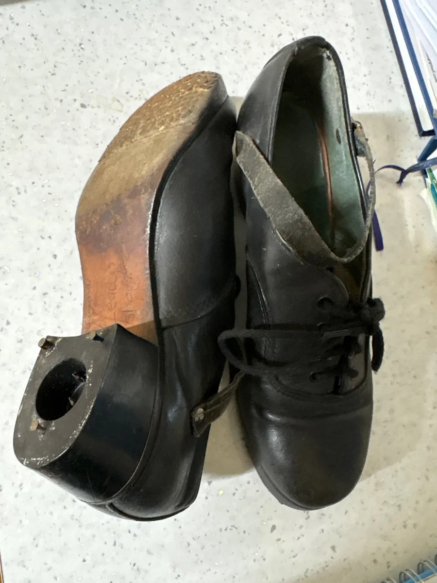 Hard Irish Dance shoes.size 3. - Image 1
