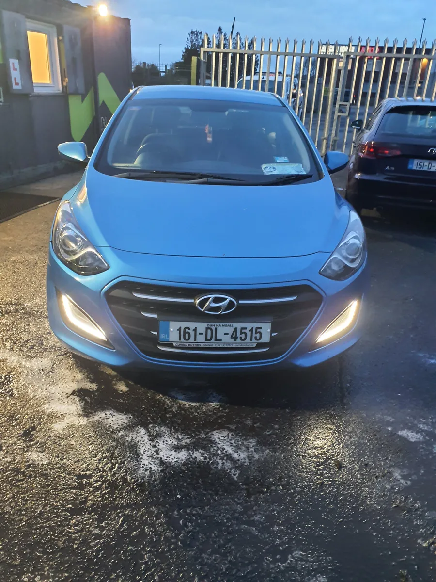 Hyundai i30 2016, 1.6 diesel,  driving perfectly - Image 1