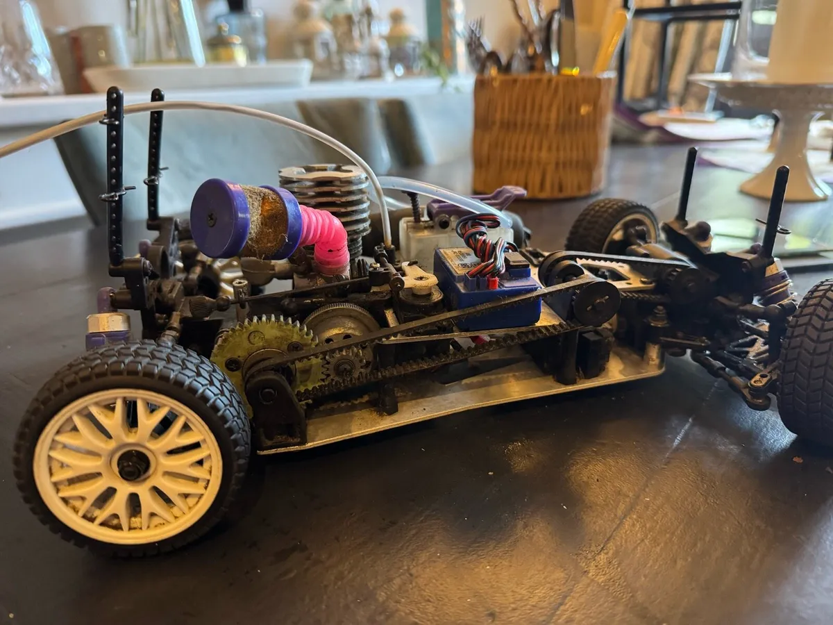 Cen GX1 Nitro RC Car - Image 2