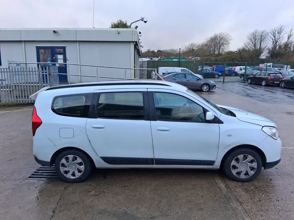2014 DACIA LODGY 1.5 dsl (for parts only) - Image 3