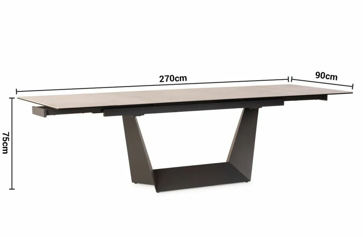 Dining table - Image 4