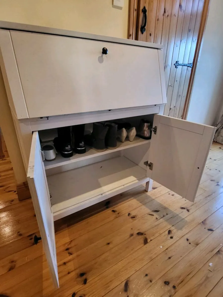 Bureau / Homework desk - Image 2