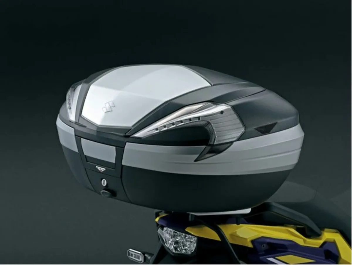 NEW Suzuki DL650XT SPECIAL OFFER ENDS SOON - Image 3