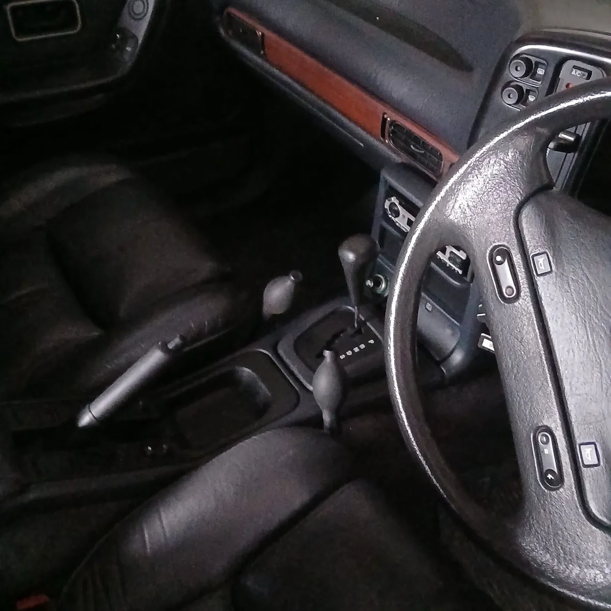 Vintage car - Image 4