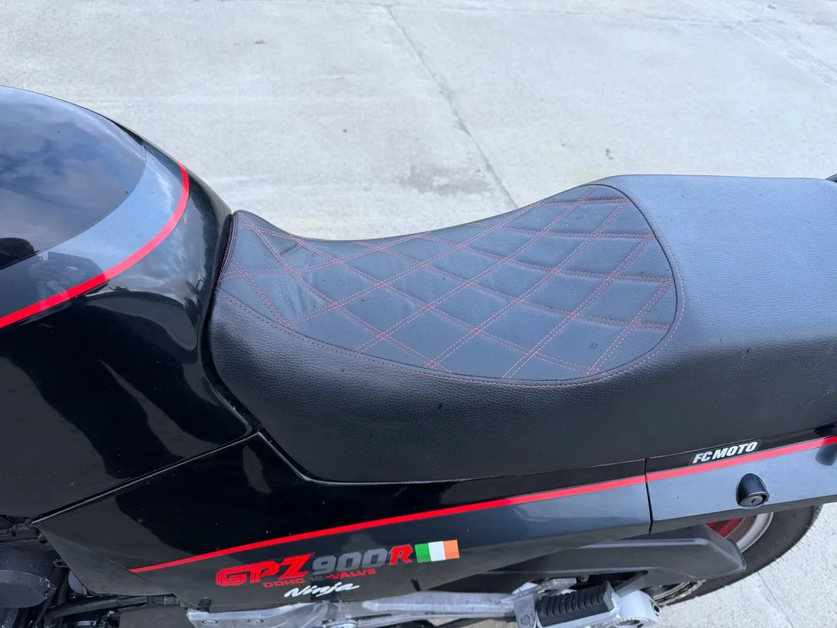 Kawasaki gpz900r - Image 4