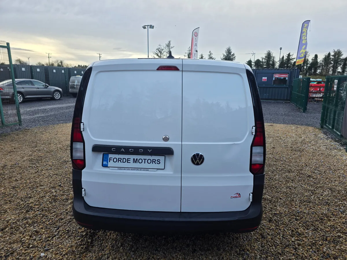 Volkswagen Caddy 2021 - Image 3