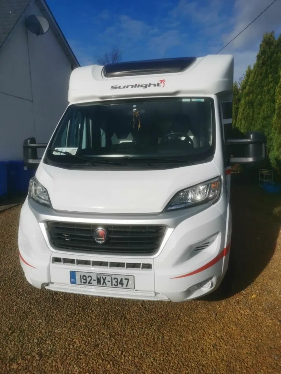 Sunlight motorhome - Image 1