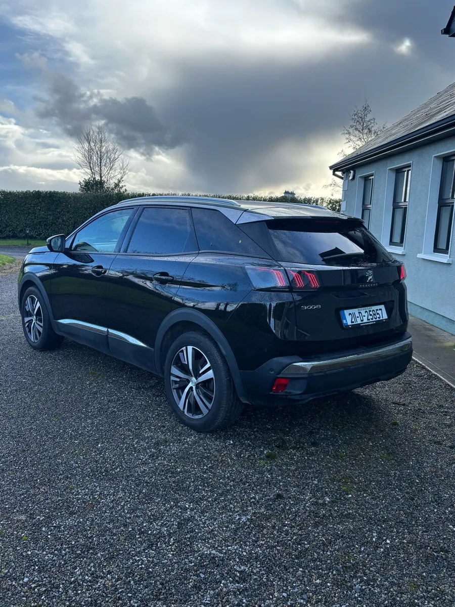 2021 Peugeot 3008 Commercial - Image 2