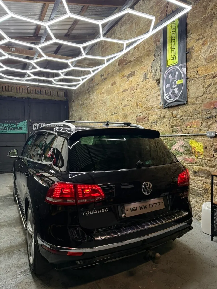 V6 Volkswagen Touareg - Image 4