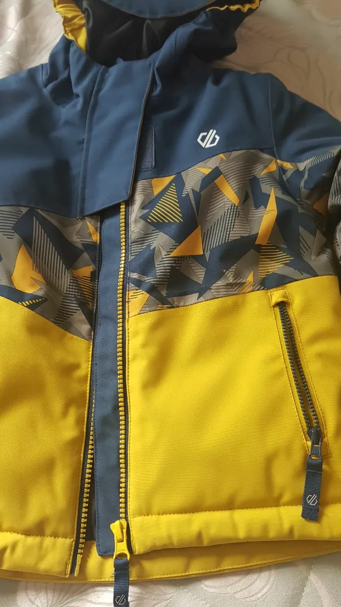 Jacket  Dare 2B for  3-4years old BRAND NEW - Image 2