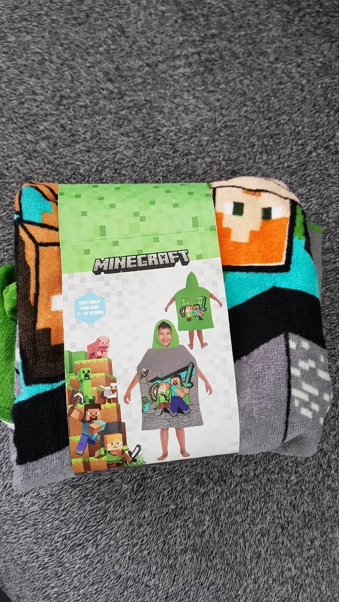 Minecraft Bundle - BRAND NEW - Image 2