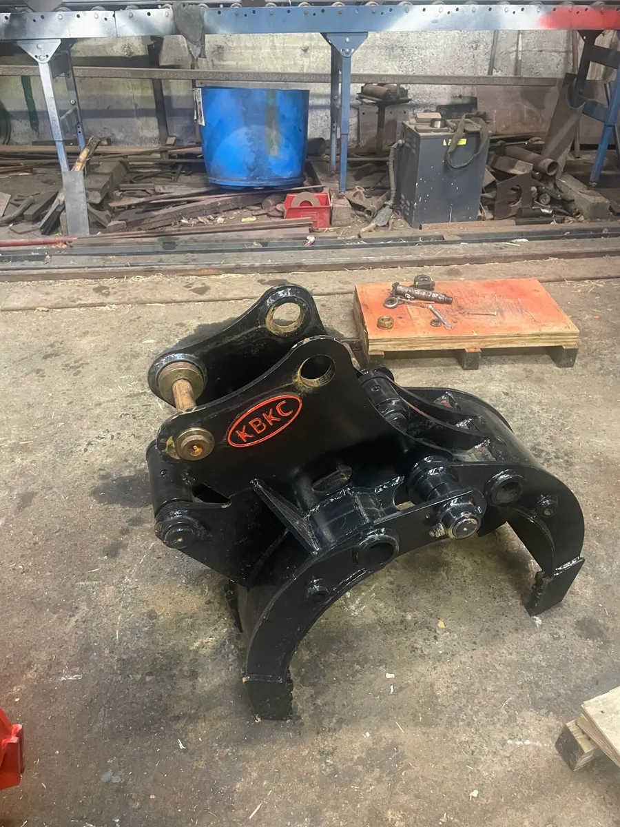 Mini digger grab - Image 2