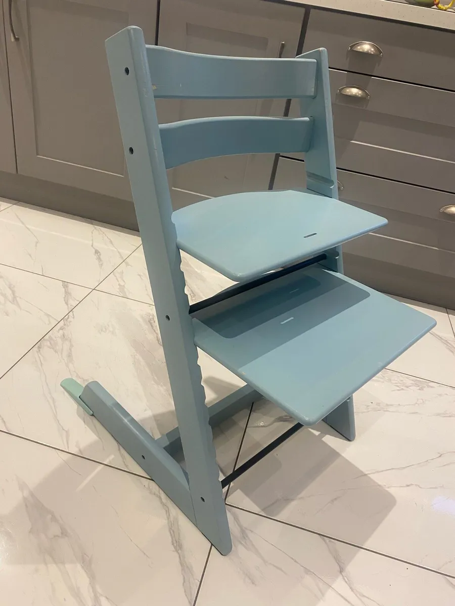 Stokke Tripp Trapp Chair with accessories - Image 4