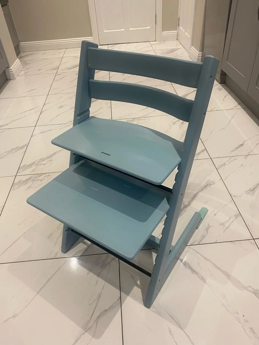 Stokke Tripp Trapp Chair with accessories - Image 2