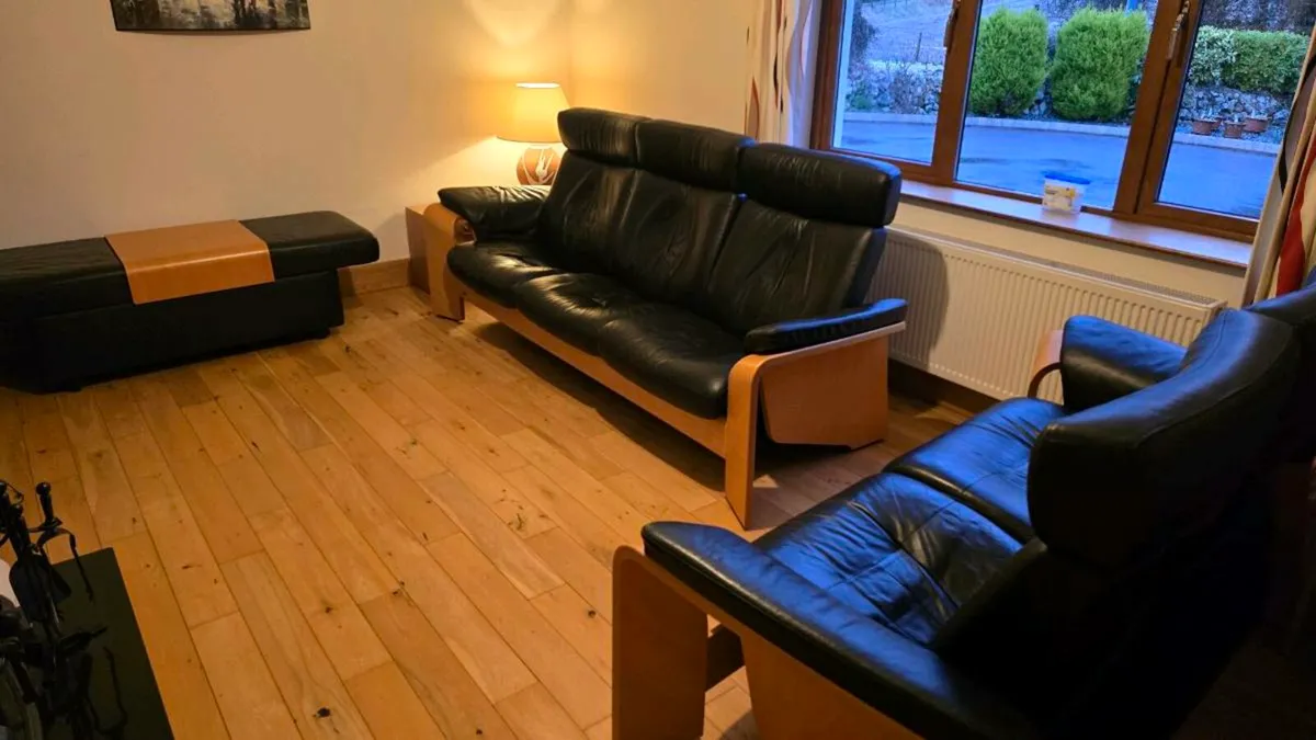 Stressless Sofa 3+2 - Image 1