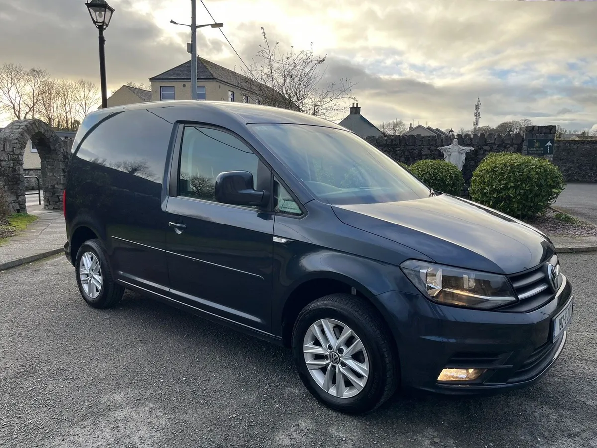 182 VOLKSWAGEN CADDY 2.0 TDI HIGHLINE LOW KMS - Image 1