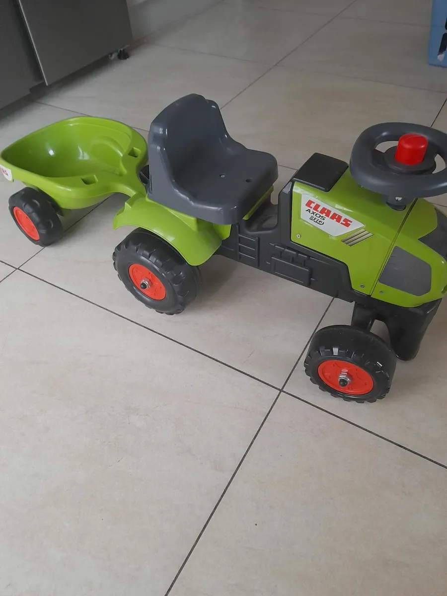 Kids tractor and trailer - Image 2