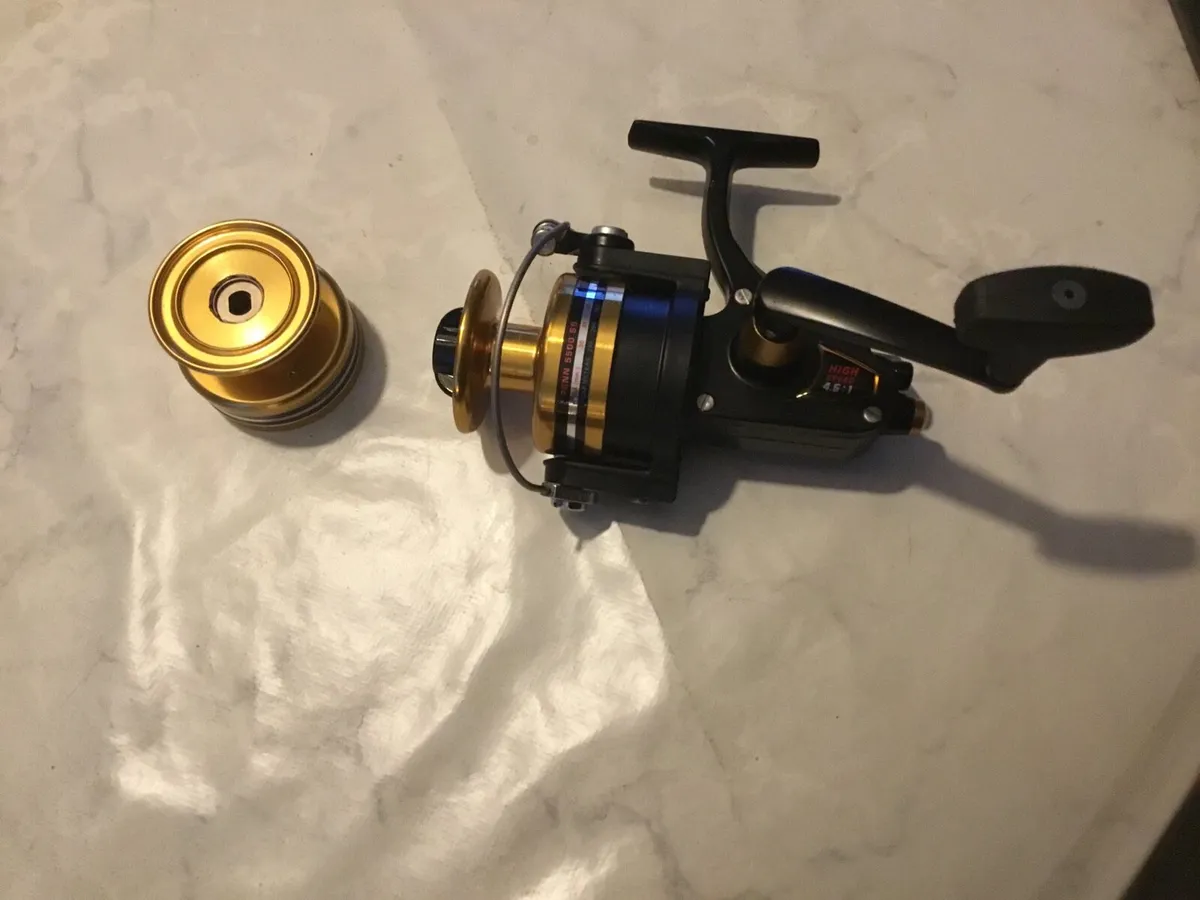 Fishing Reel - Image 2