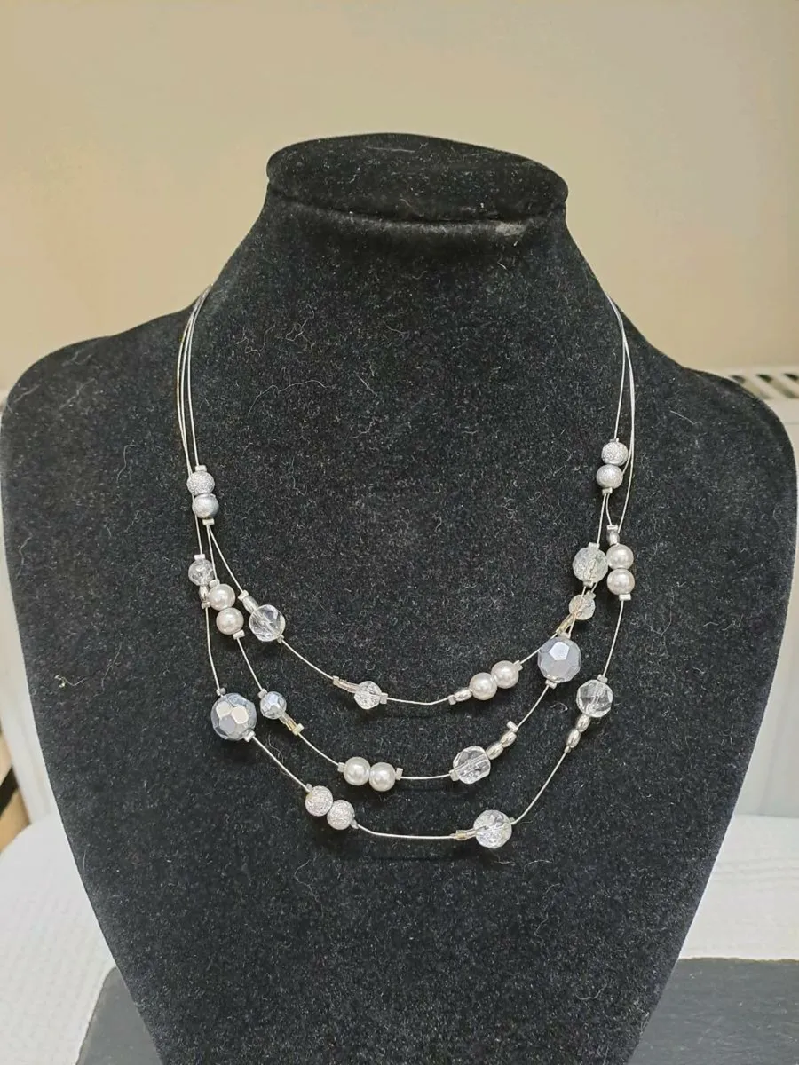 3 piece necklace bundle - Image 4