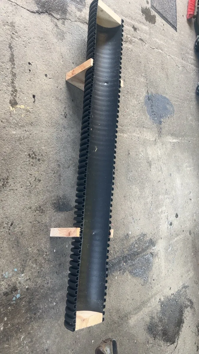 Sheep trough - Image 1