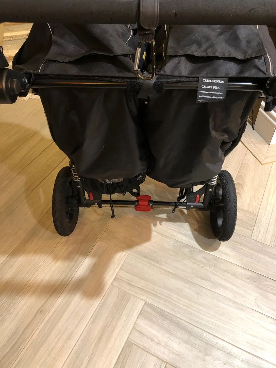 Out n about double buggy - Image 3