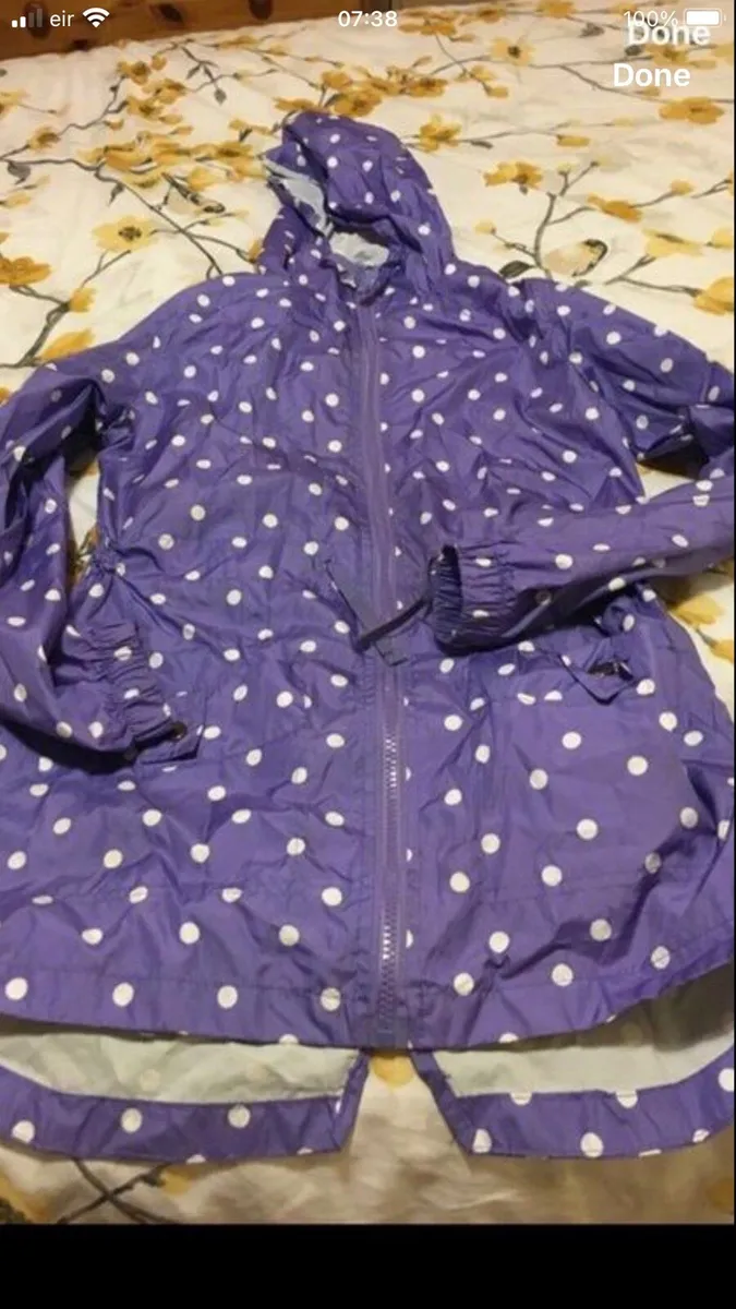 Girls jacket size 31”/ 32” €3 - Image 3