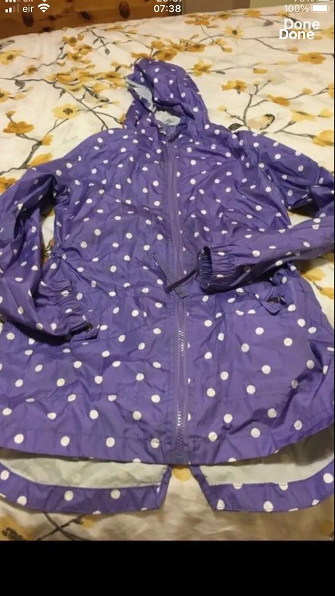 Girls jacket size 31”/ 32” €3 - Image 4