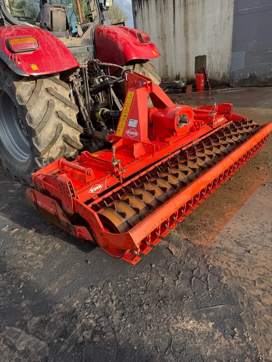 Kuhn 3004D power harrow 2016 - Image 1