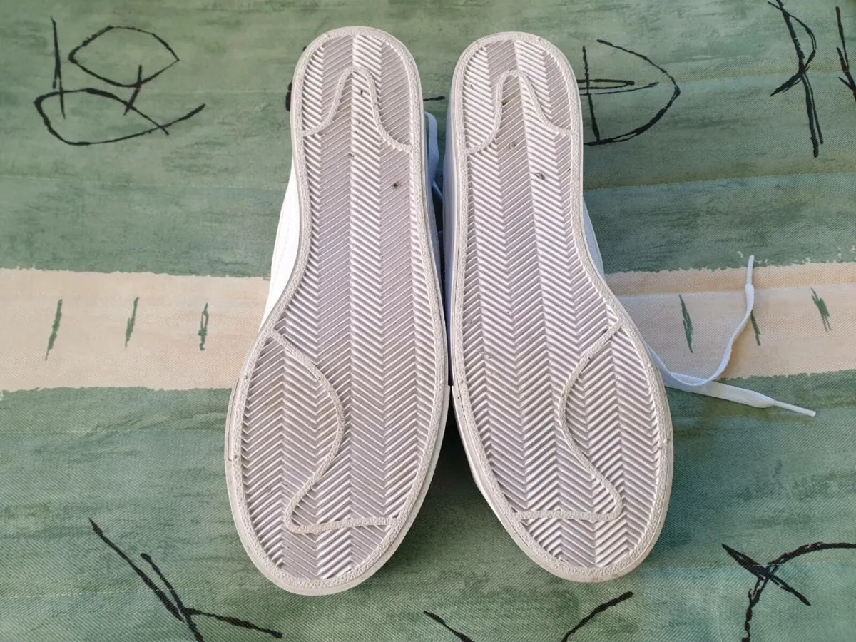 NikeCourt Legacy Canvas Womens Shoes 7.5UK - Image 4