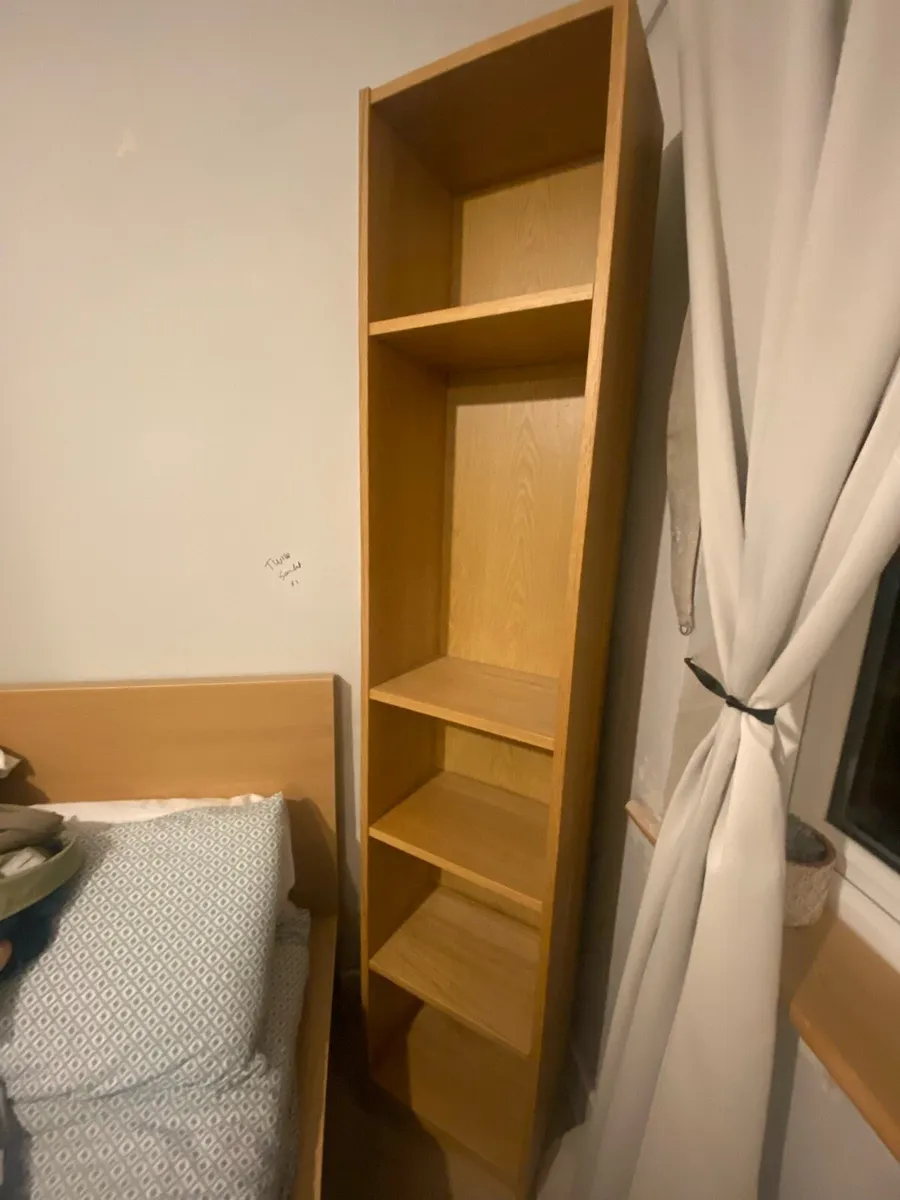 2 x Bookshelves in excellent condition - Image 2