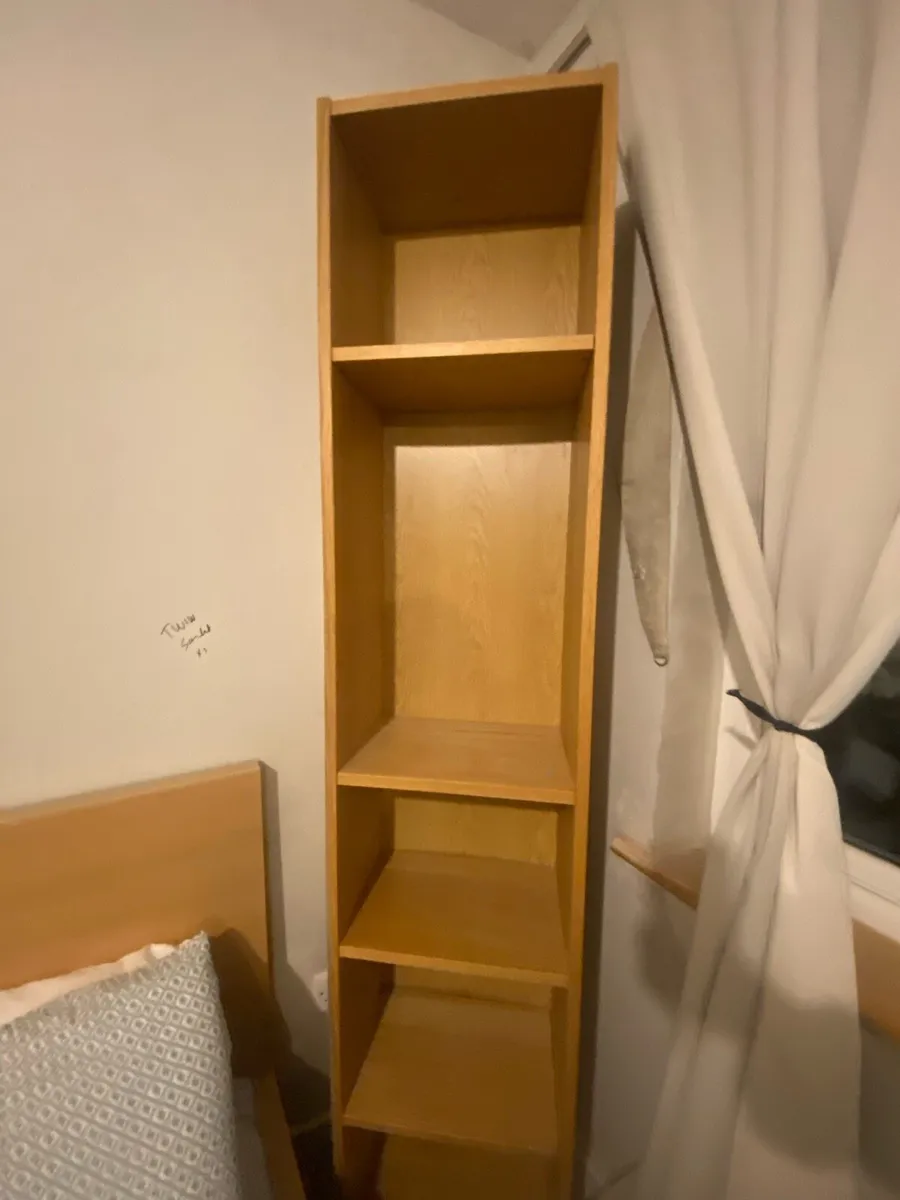 2 x Bookshelves in excellent condition - Image 4