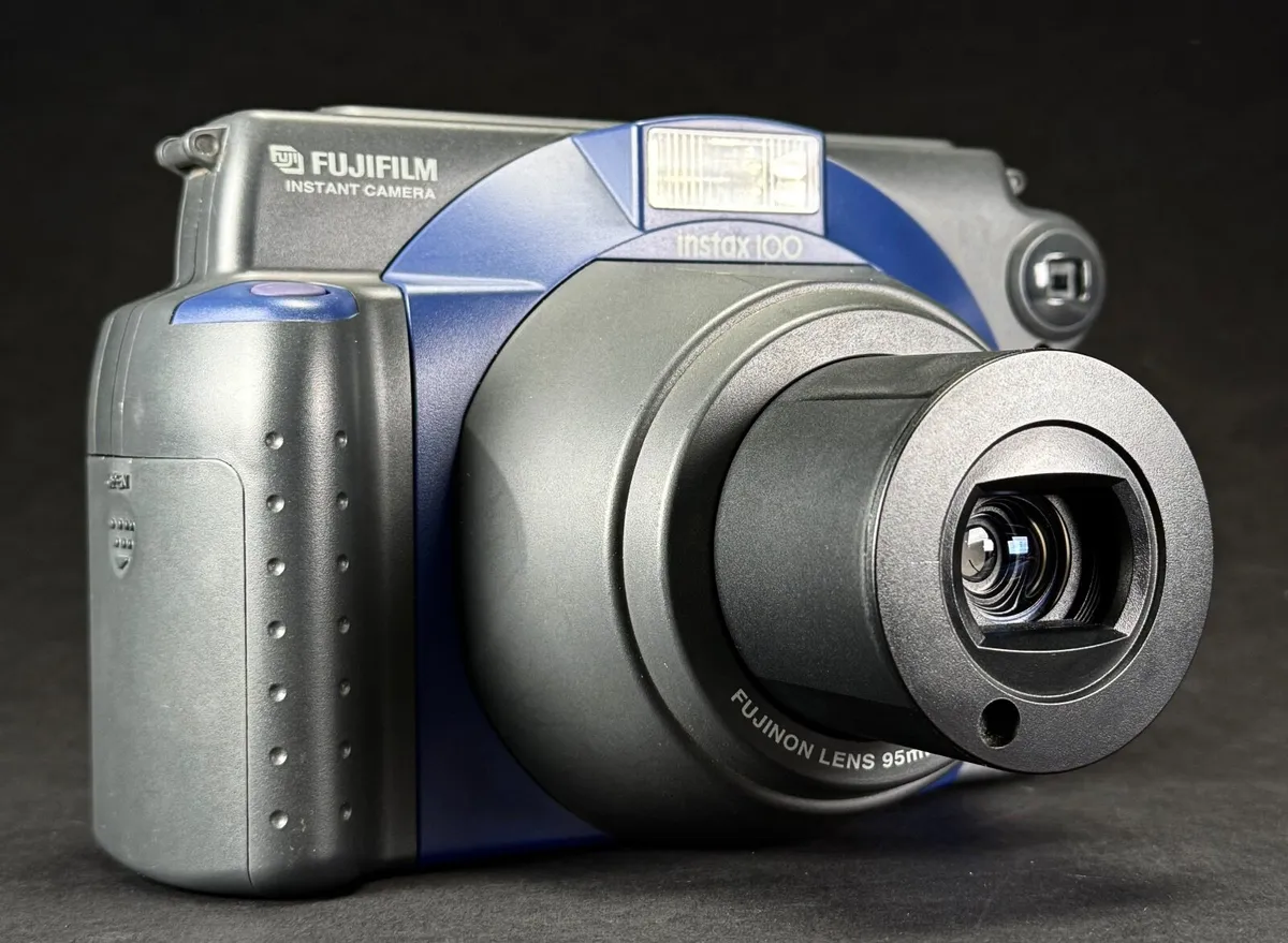 Fuji film Instax 100 - Image 2