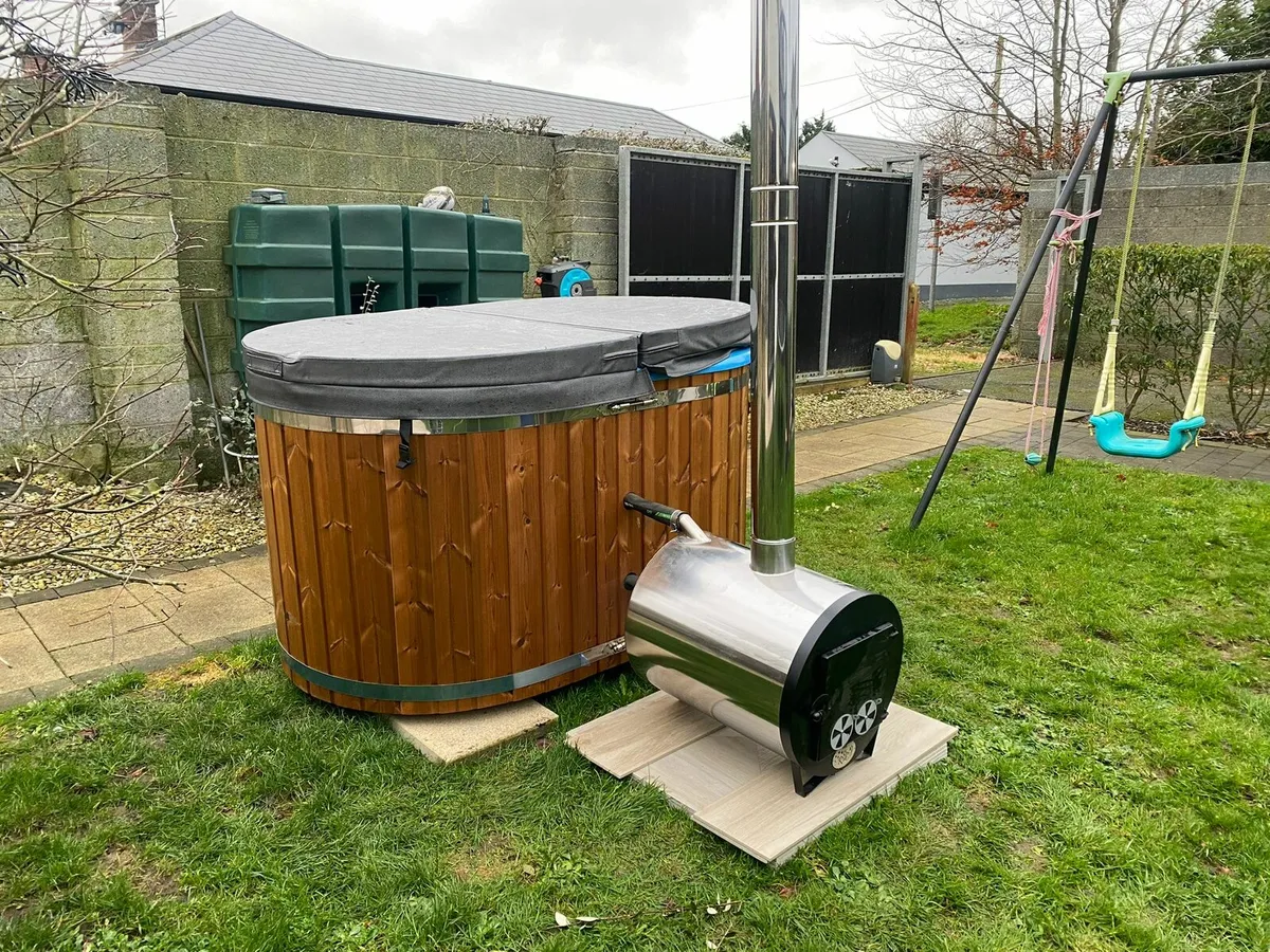 Sauna / Plunge pool / Hot tubs - Image 3