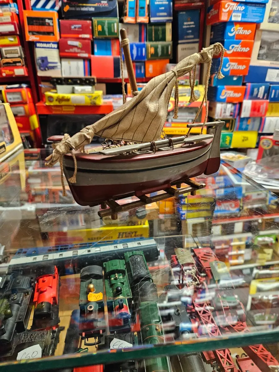 Model Boat - Image 2