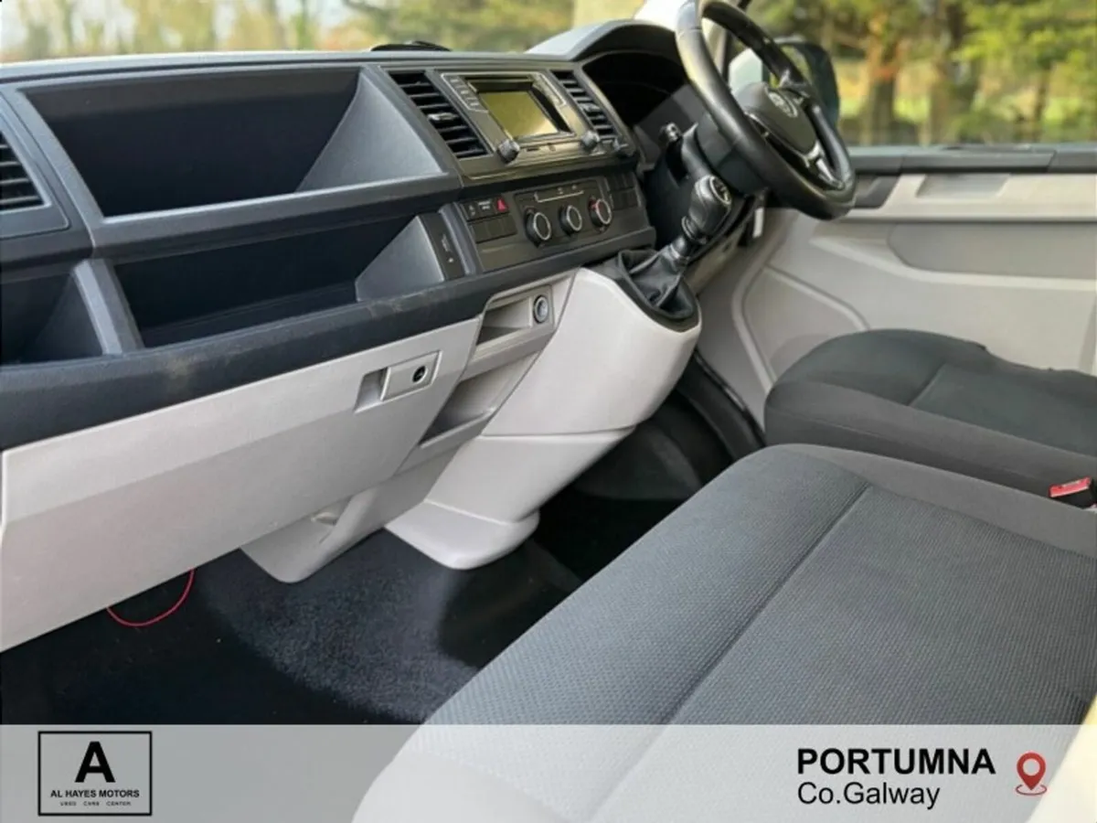 Volkswagen Transporter TRENDLINE LWB 2.0TDI 150BHP - Image 4