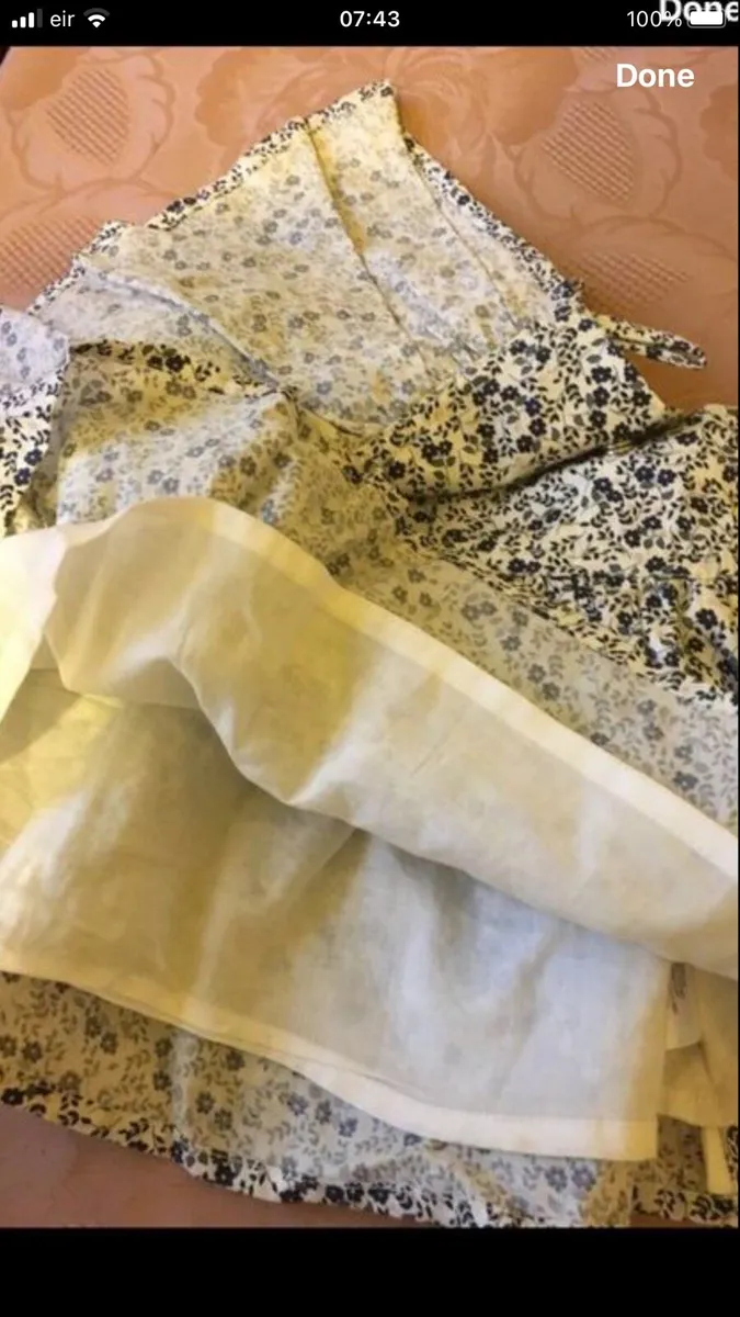 Girls Elle shirt 12 mths €3 - Image 2