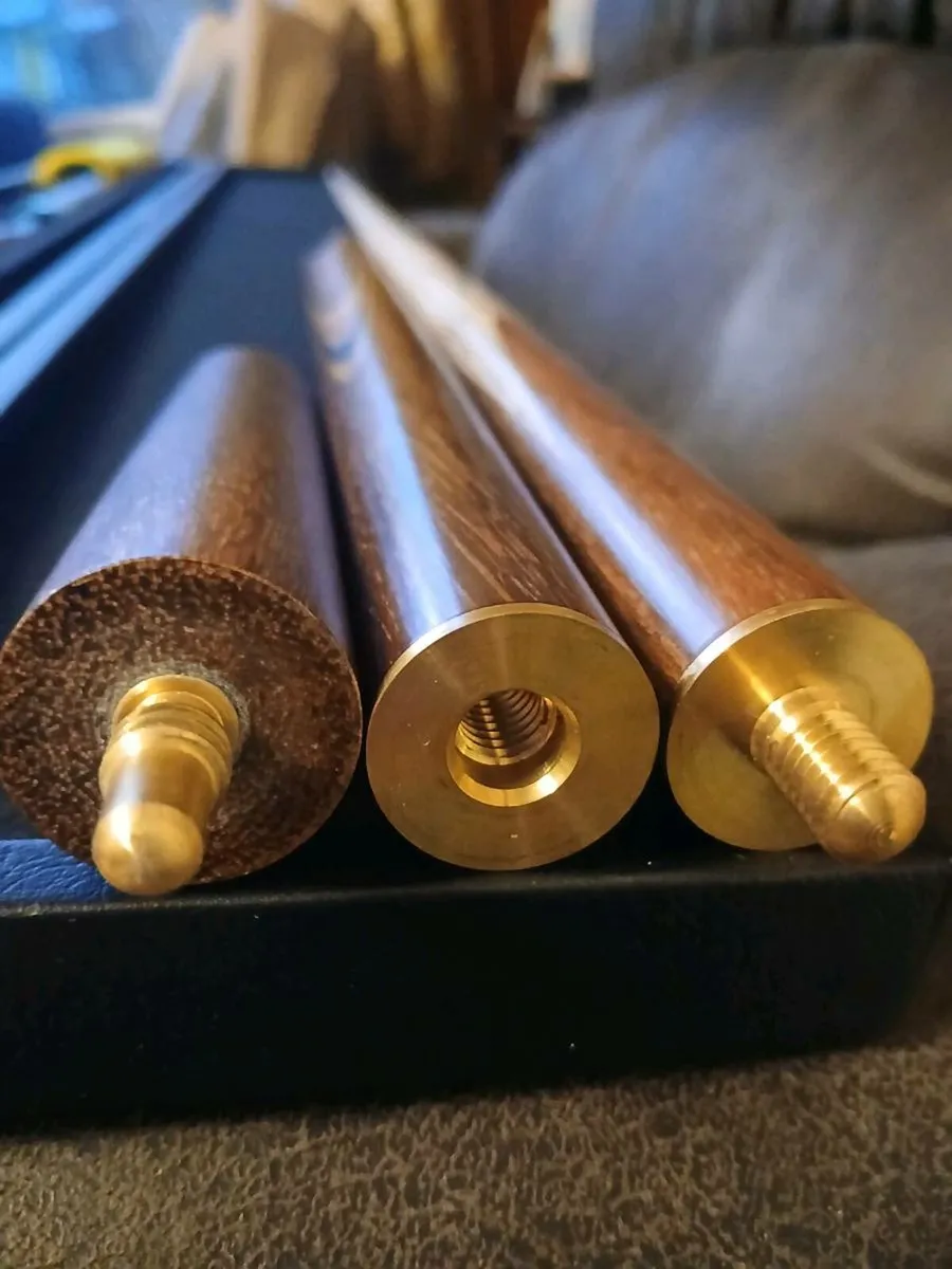 Ash Snooker cue  in 4 piece case set - Image 4