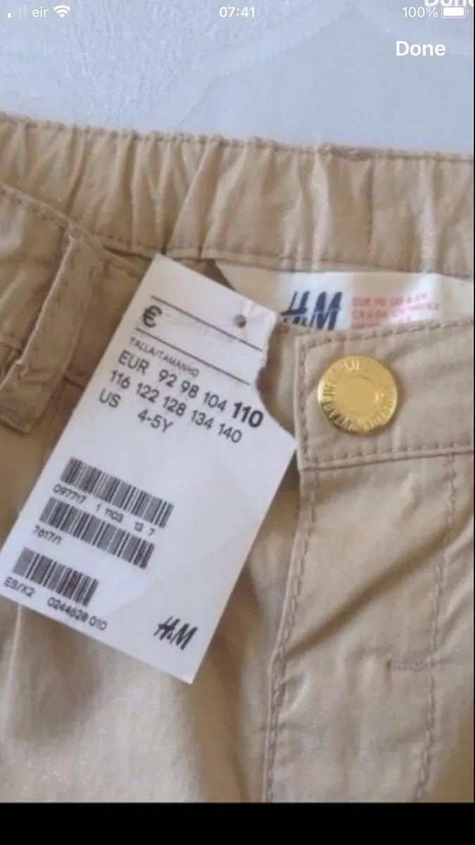 Girls BNWT shirts age 4/5 €5 - Image 3