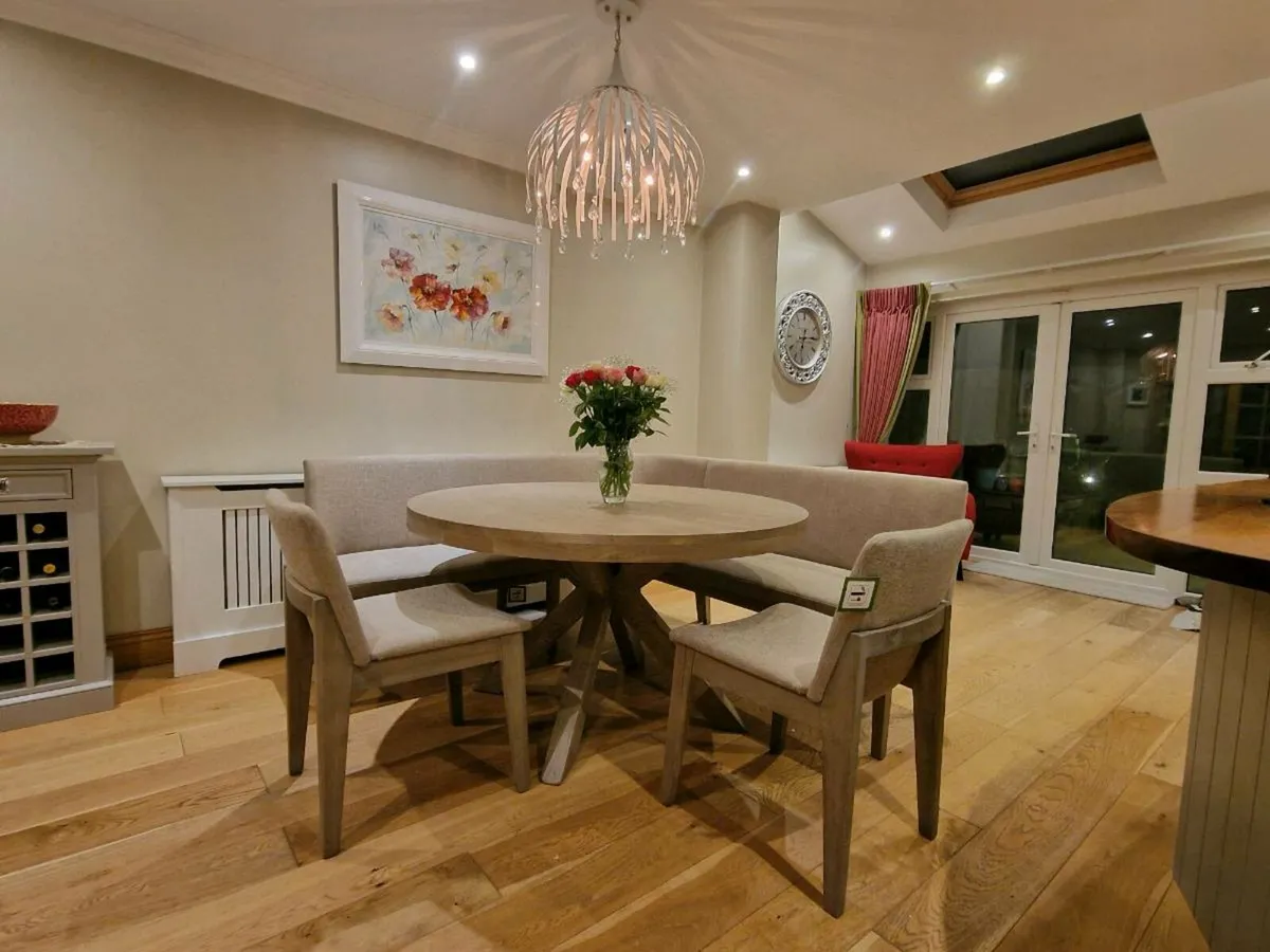 Brand new dining room set...delivered today - Image 1