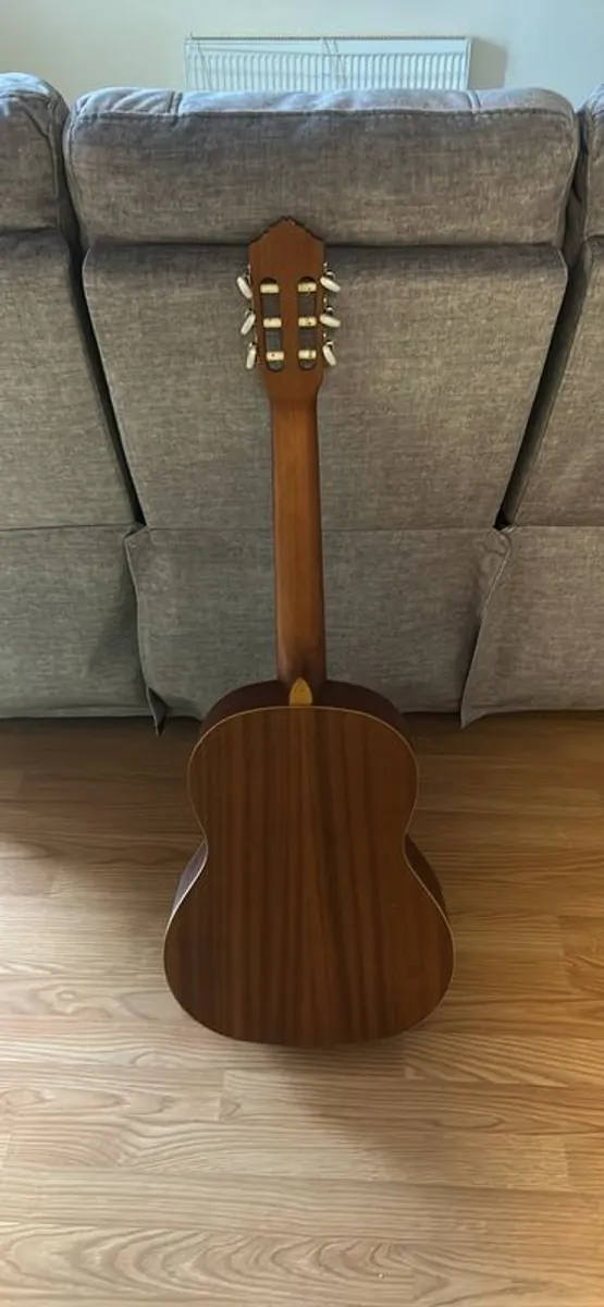 Ortega R121 3/4 - Image 3