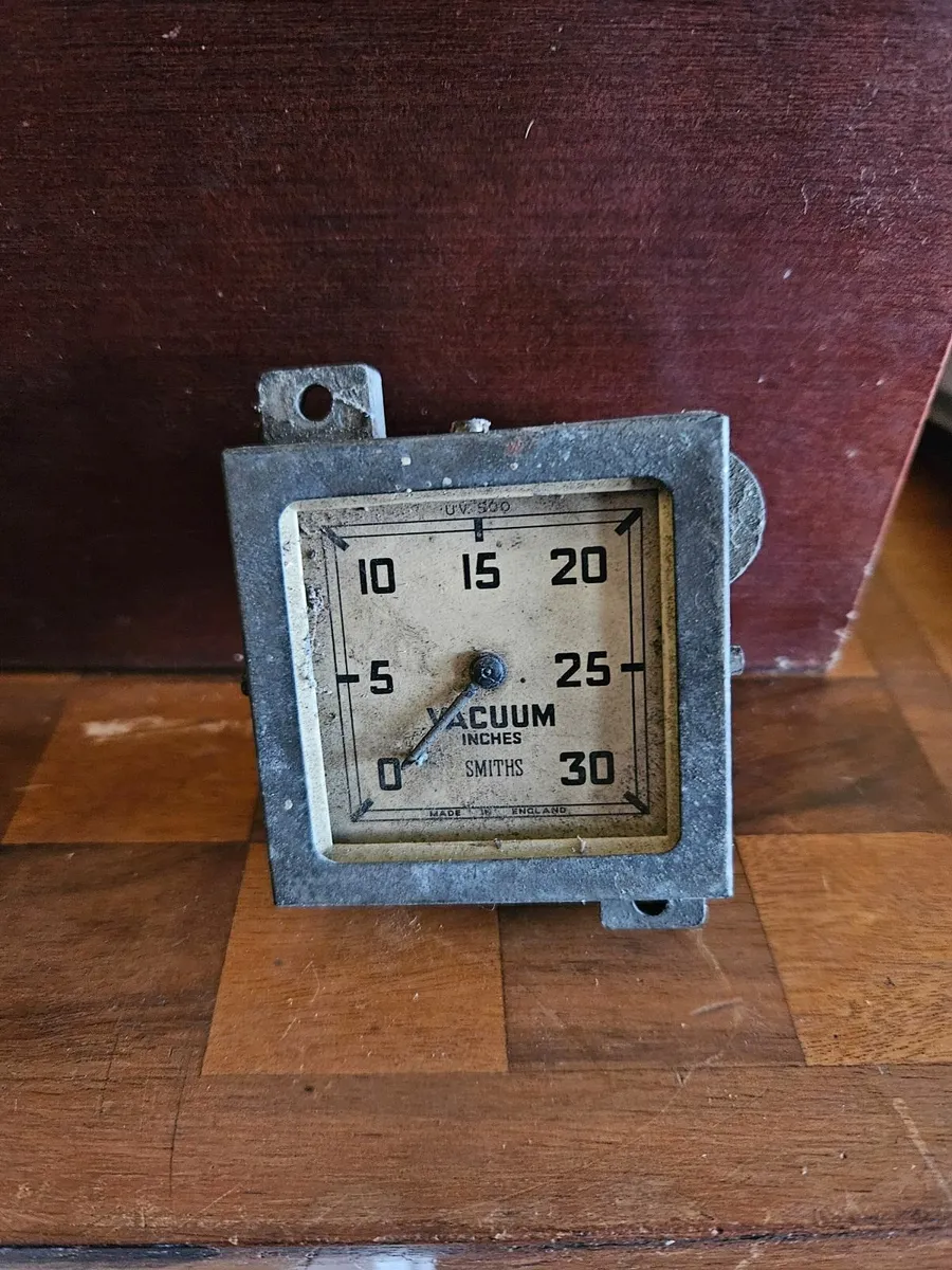Vintage Clock Gauge - Image 1