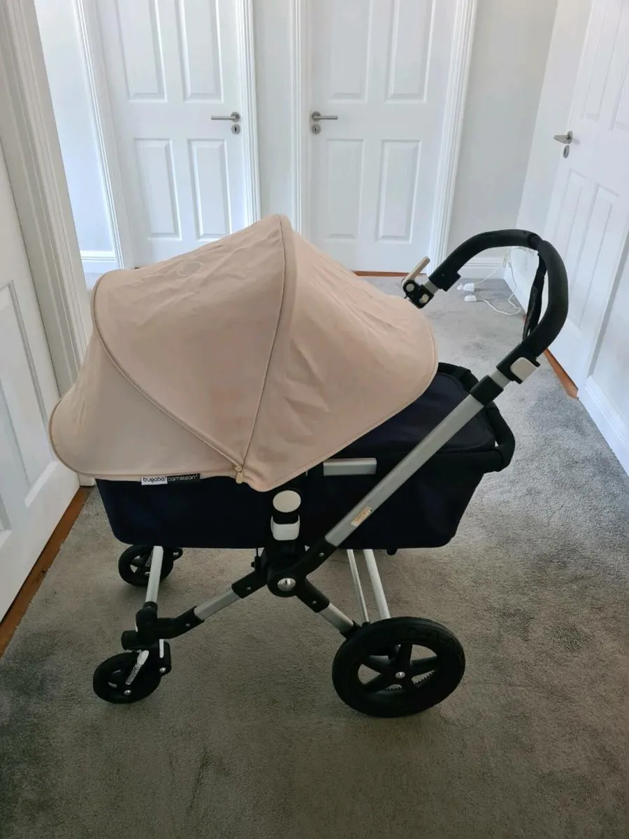 Bugaboo Cameleon bassinet and buggy - Image 2