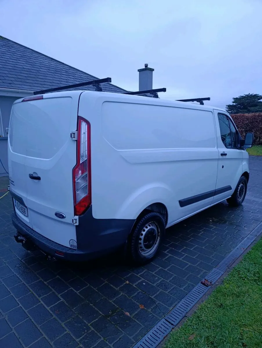 Ford Transit Custom - Image 2