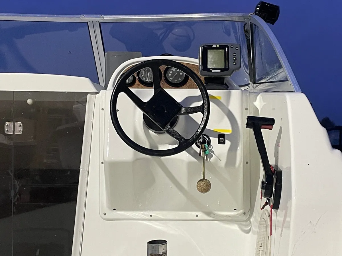 Quicksilver Dell Quay  marlin 5.20 - Image 3