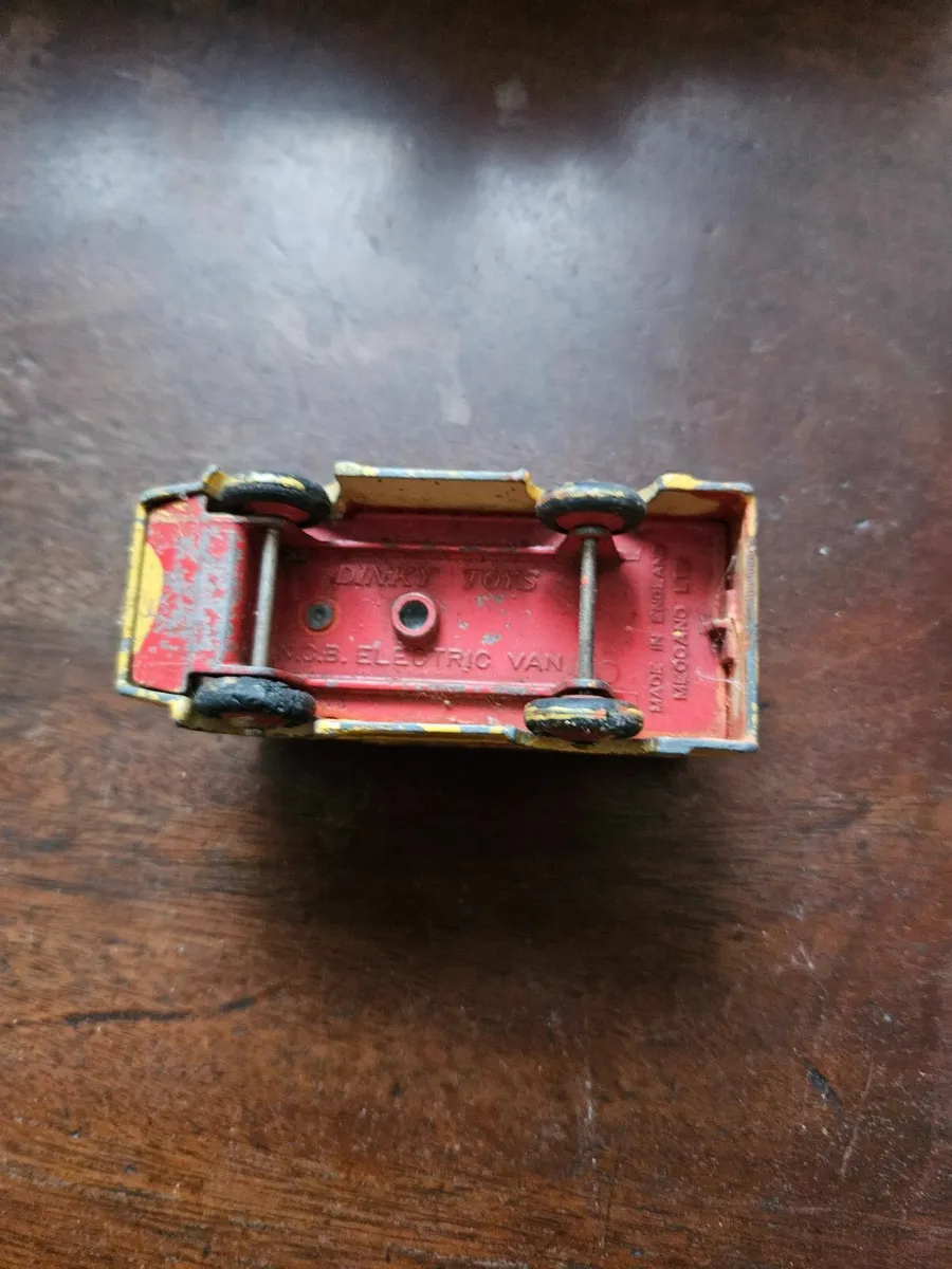 Dinky 1960's Milk Float - Image 2